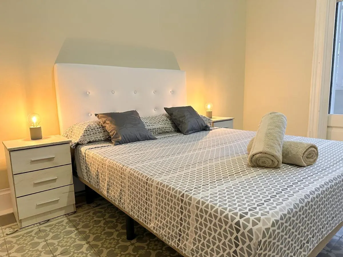 Rambla Catalunya Center Hotel Barcelona Guest house